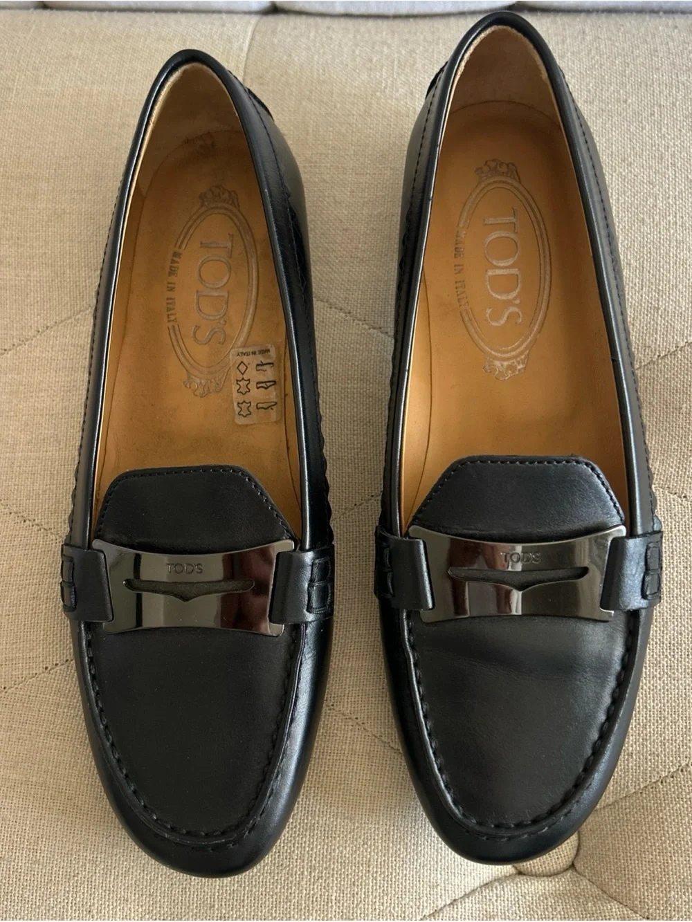 Tod’s Black Leather Loafers Women’s Size 35 EU 5 US Preppy Minimalist Old Money